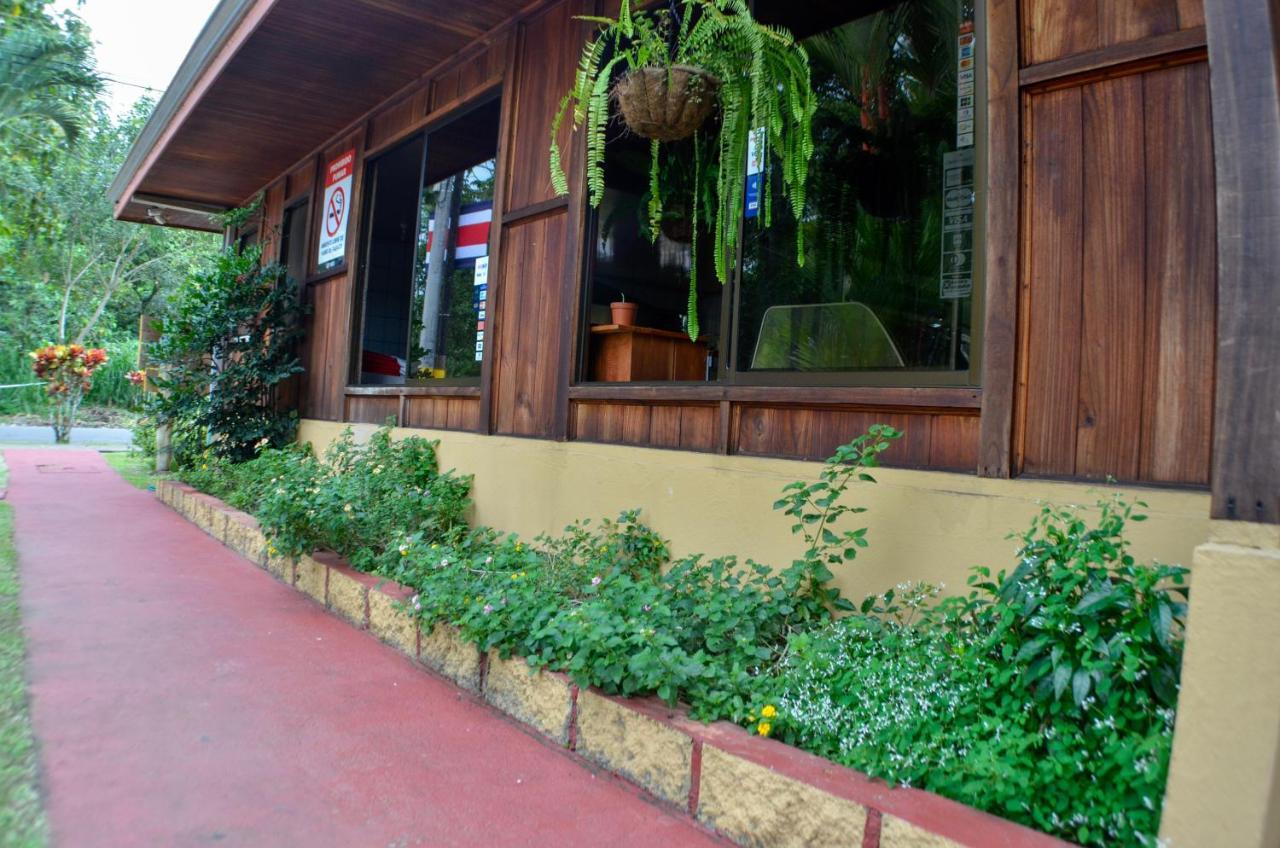 Hotel Y Restaurante Las Tablitas Monterrey Exterior foto